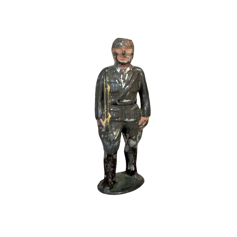 Vtg Barclay Lead Figure Soldier Marching With Sword 1950s Lead Toy 3" Tall